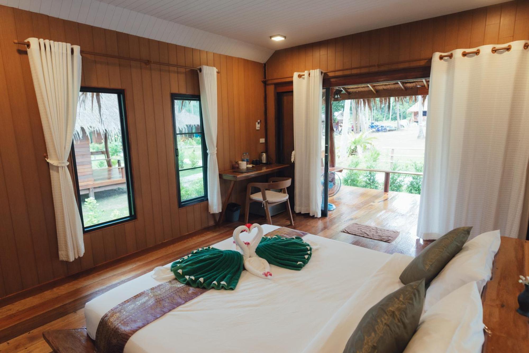 Coco Canopy Boutique Resort Koh Jum Exteriér fotografie